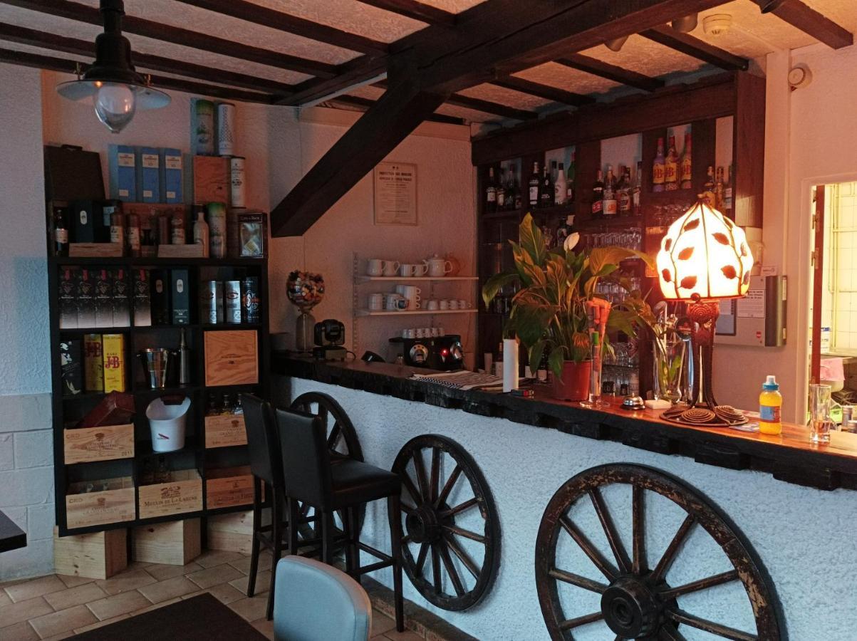 L'Auberge Campagnarde Poueyferré Buitenkant foto